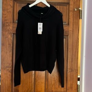 New with tags black sweater Size medium